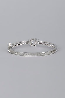 White Finish Zircon Bracelet