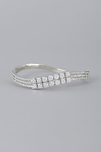 White Finish Zircon Bracelet