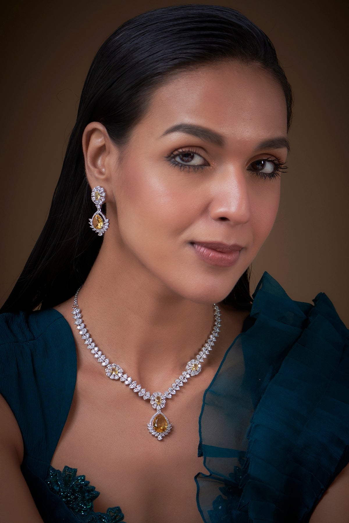 White Finish Zircon & Yellow Stone Necklace Set