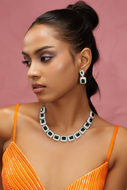 White Finish Zircon & Green Stones Necklace Set