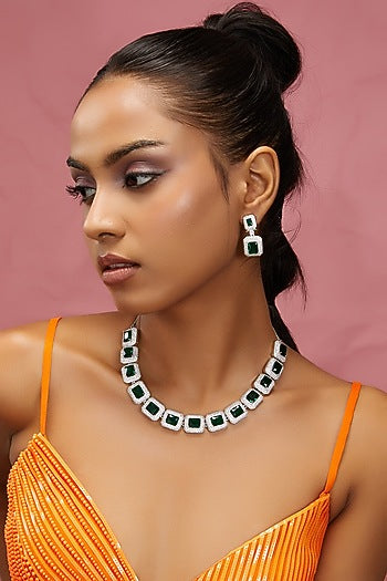 White Finish Zircon & Green Stones Necklace Set