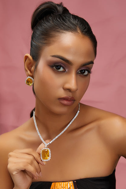 White Finish Zircon & Yellow Stone Necklace Set