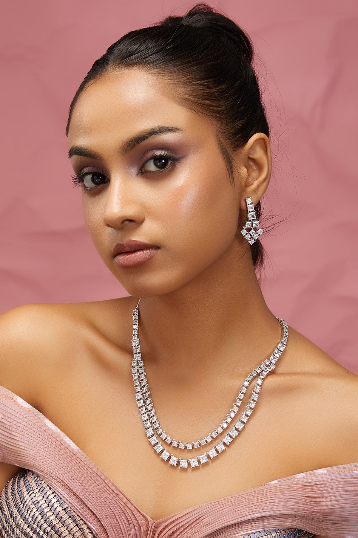 White Finish Zircon Layered Necklace Set