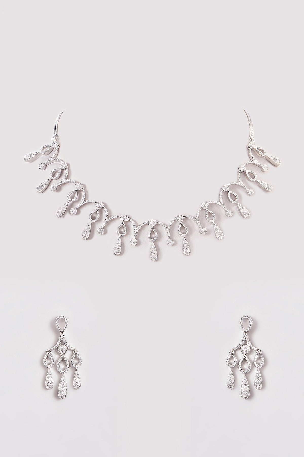 White Finish Zircon Necklace Set
