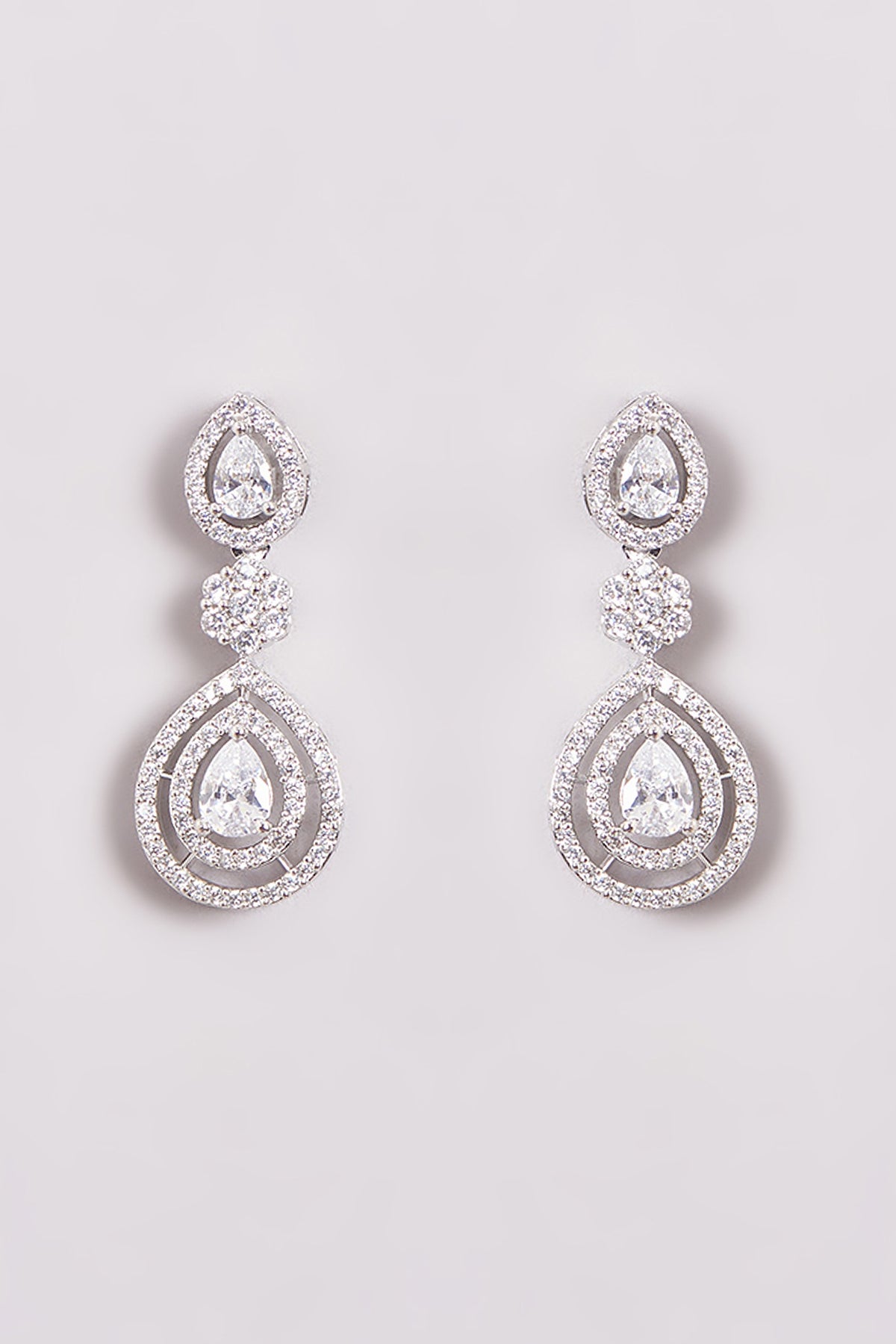 White Finish Zircon Necklace Set