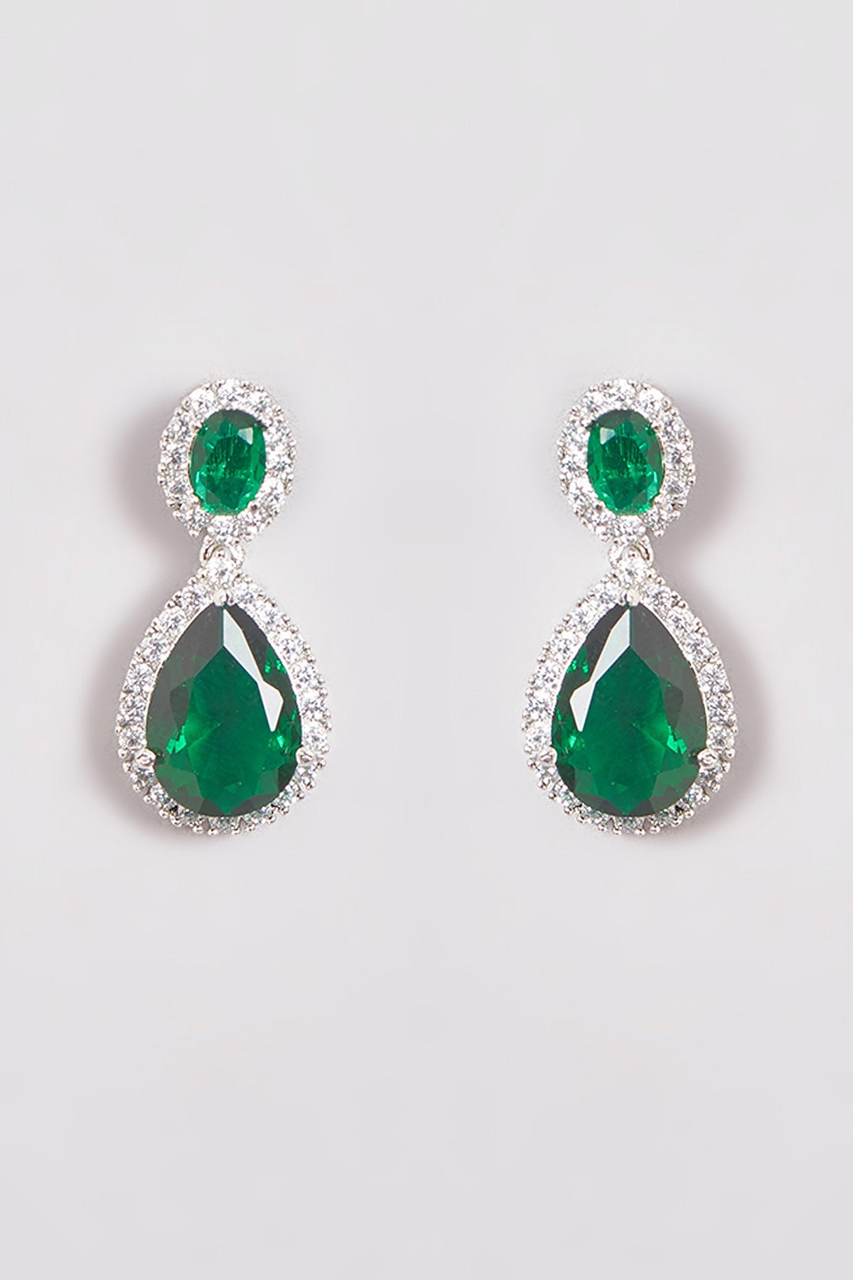 White Finish Zircon & Green Stone Necklace Set