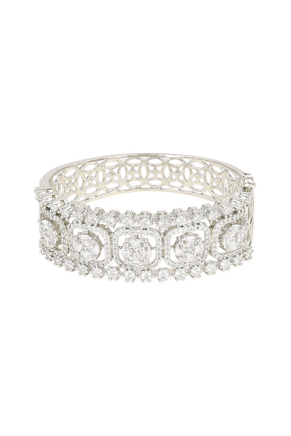 White Finish Diamond Openable Bracelet