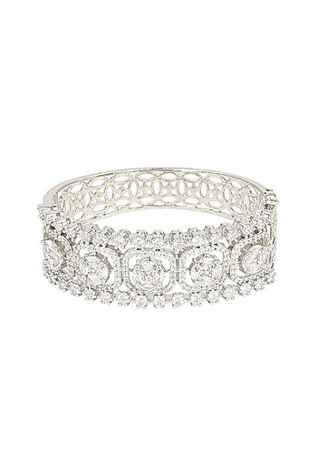 White Finish Diamond Openable Bracelet