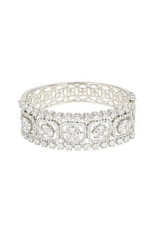 White Finish Diamond Openable Bracelet