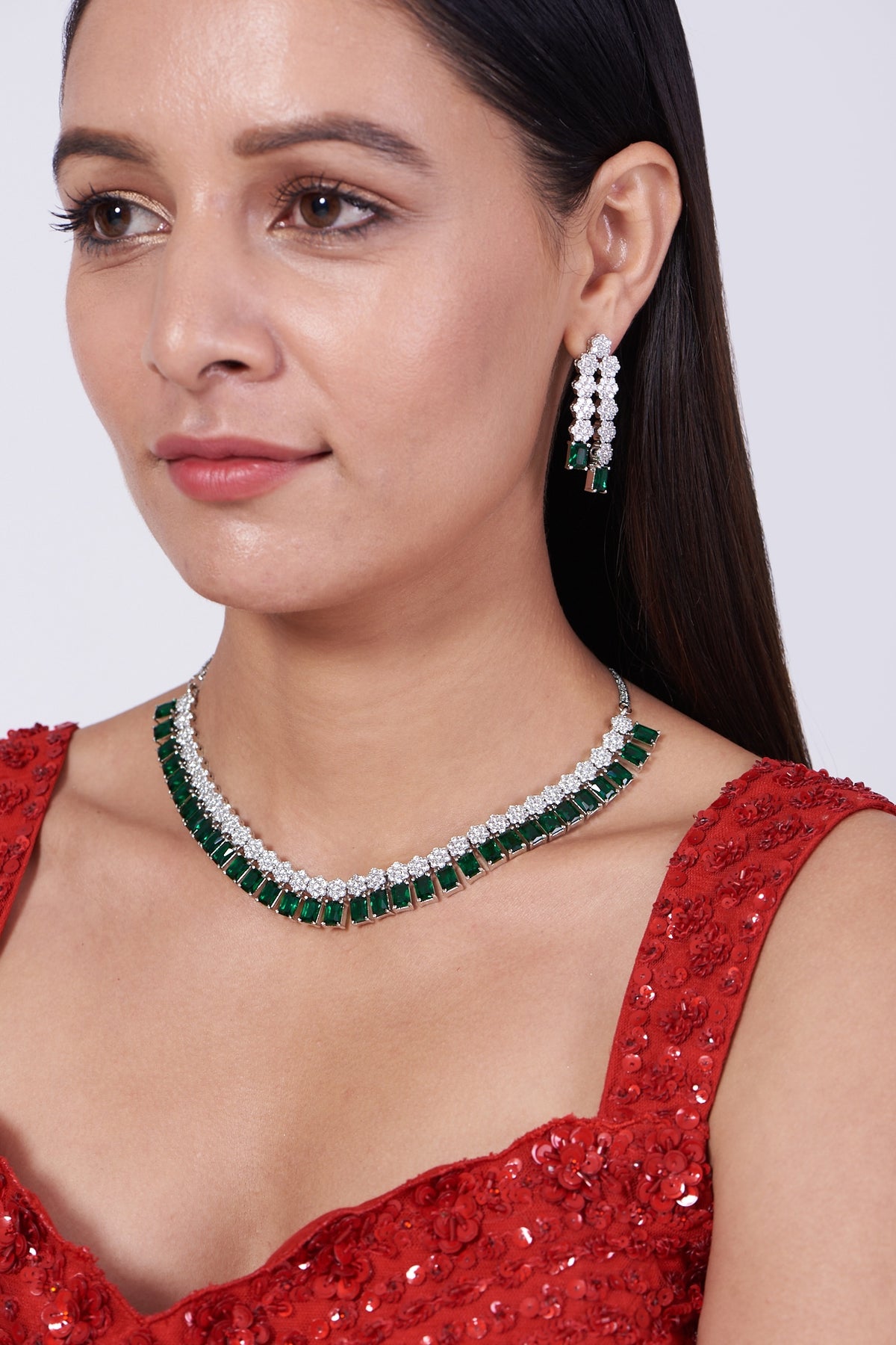 White Finish Necklace Set With Green Zircons