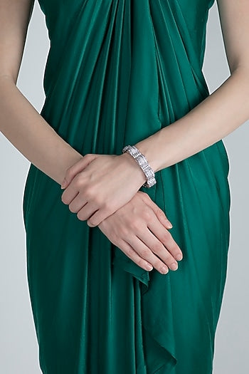 White Finish Openable Kada Bracelet With Faux Diamonds