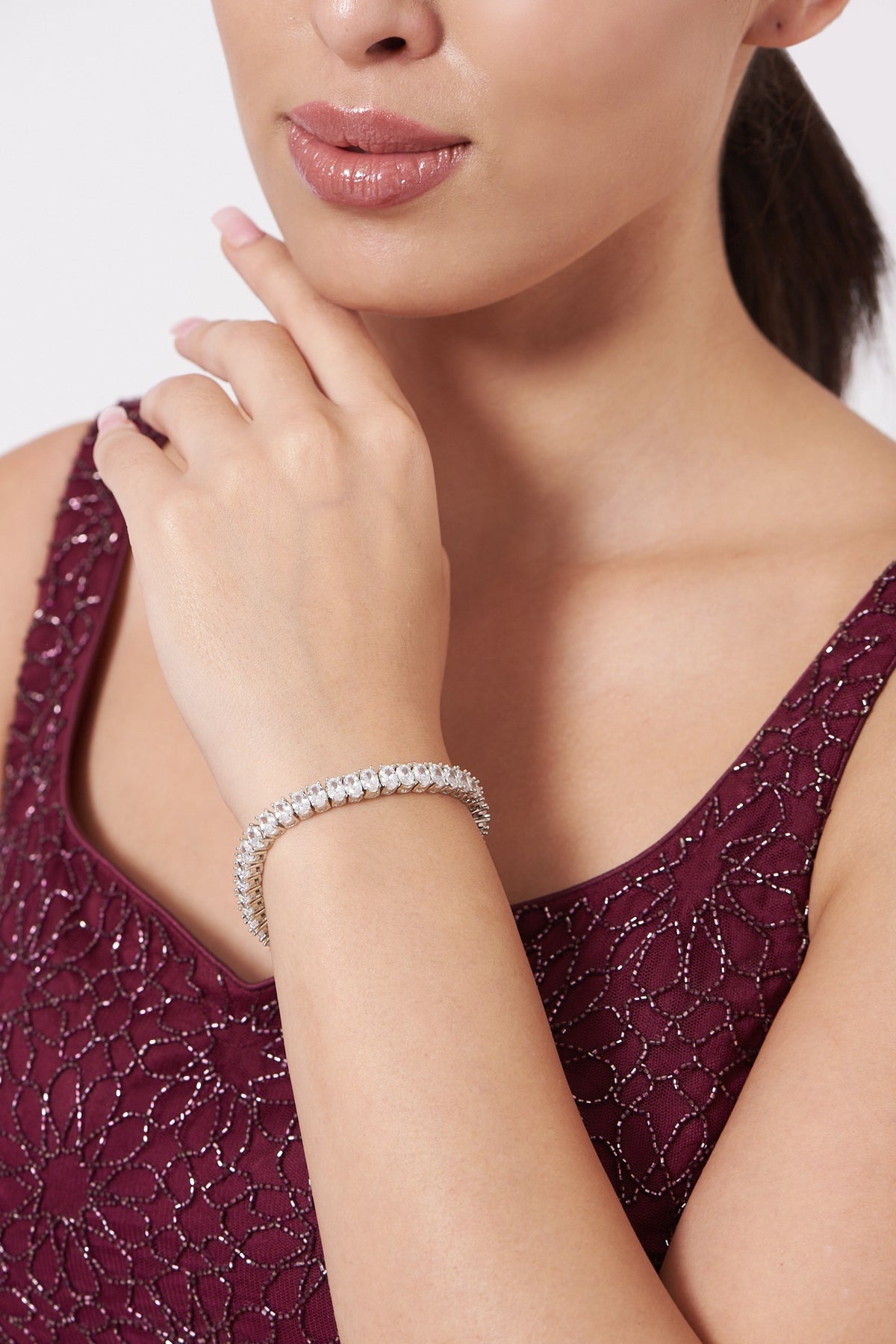 White Finish Zircon Bracelet