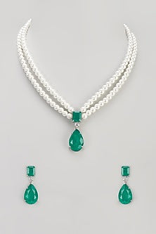 White Finish Zircon & Emerald Necklace Set