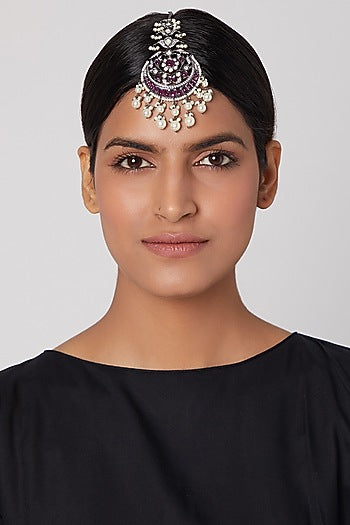 Black Rhodium Finish Pearl Maang Tikka