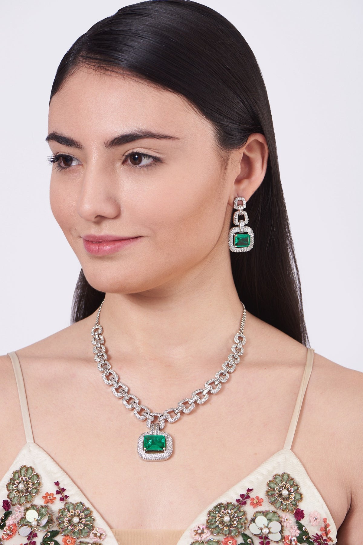 White Finish Green Stone & Zircon Necklace Set