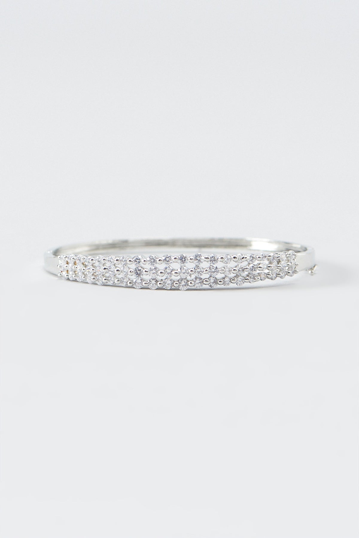 White Finish Zircon Bracelet