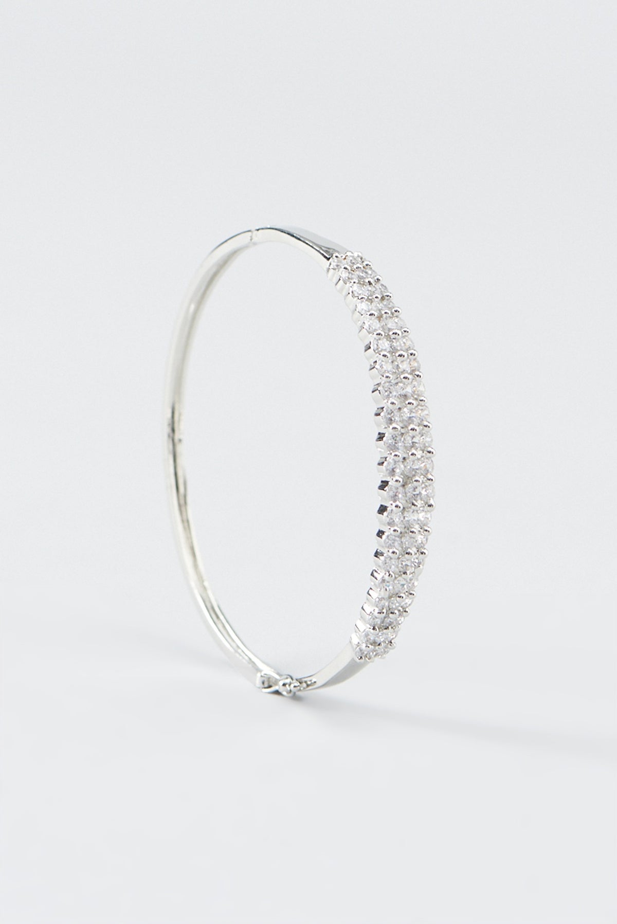 White Finish Zircon Bracelet