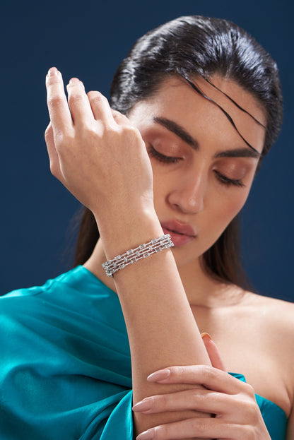 White Finish Zircon Bracelet