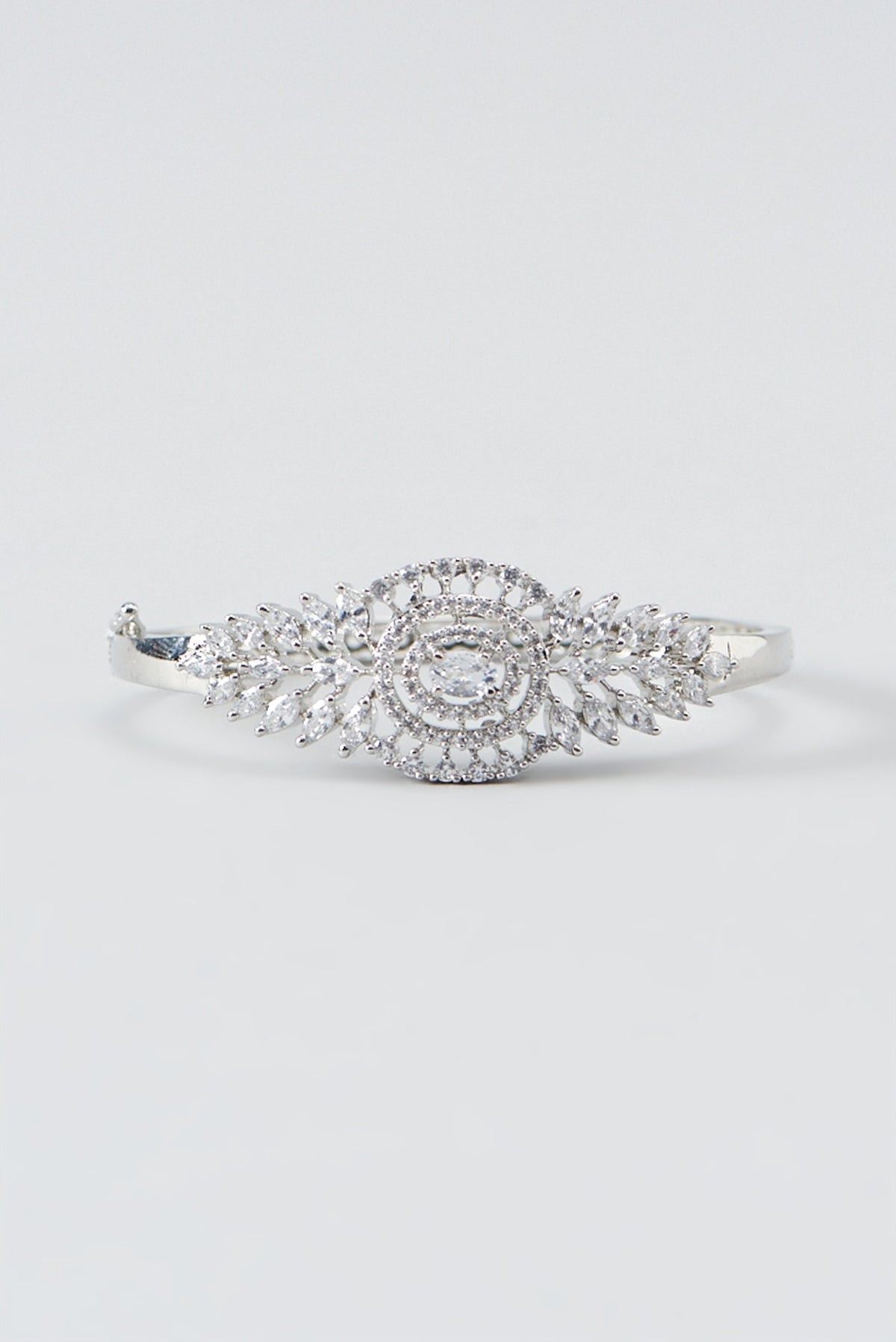 White Finish Zircon Bracelet