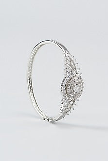 White Finish Zircon Bracelet