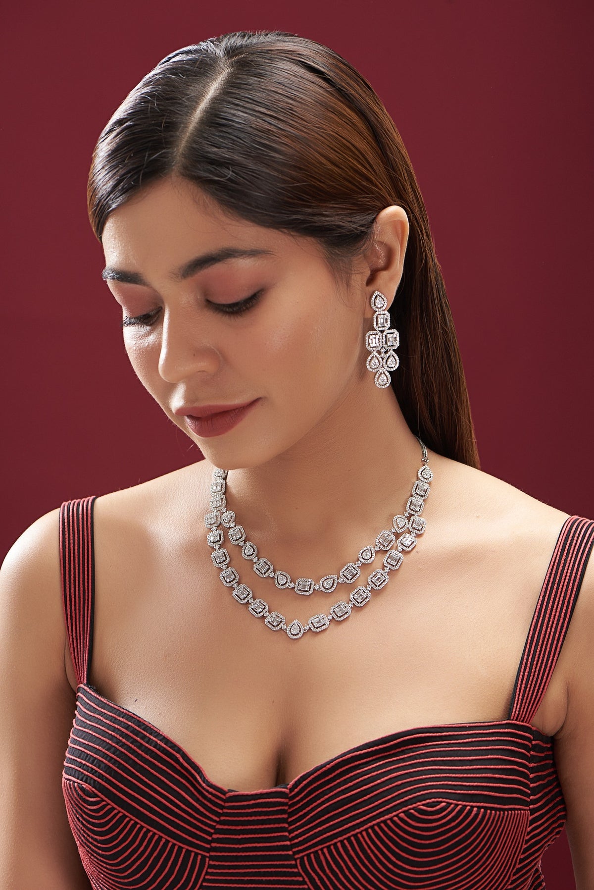 White Finish Faux Diamond Layered Necklace Set