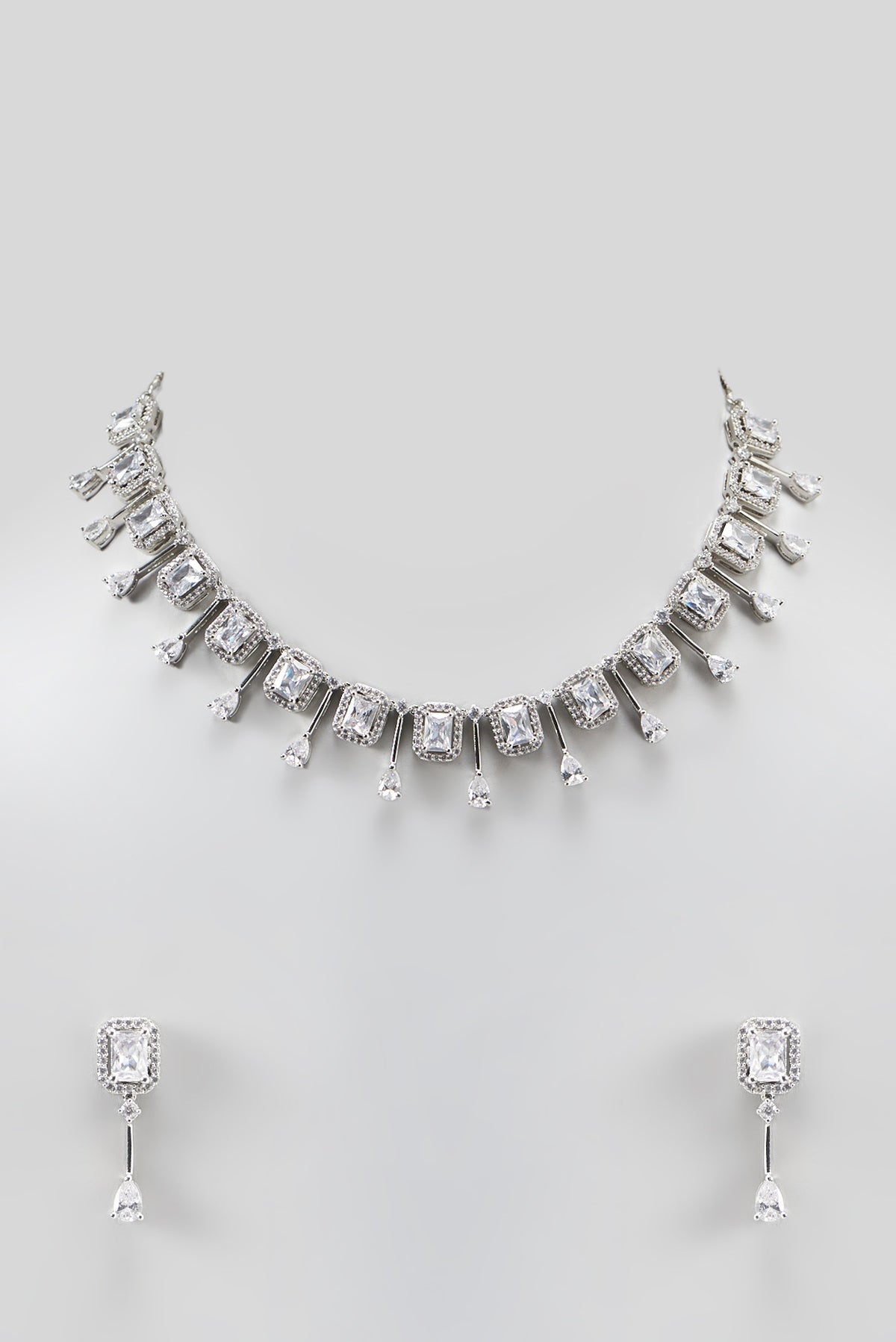 White Finish Zircon Necklace Set