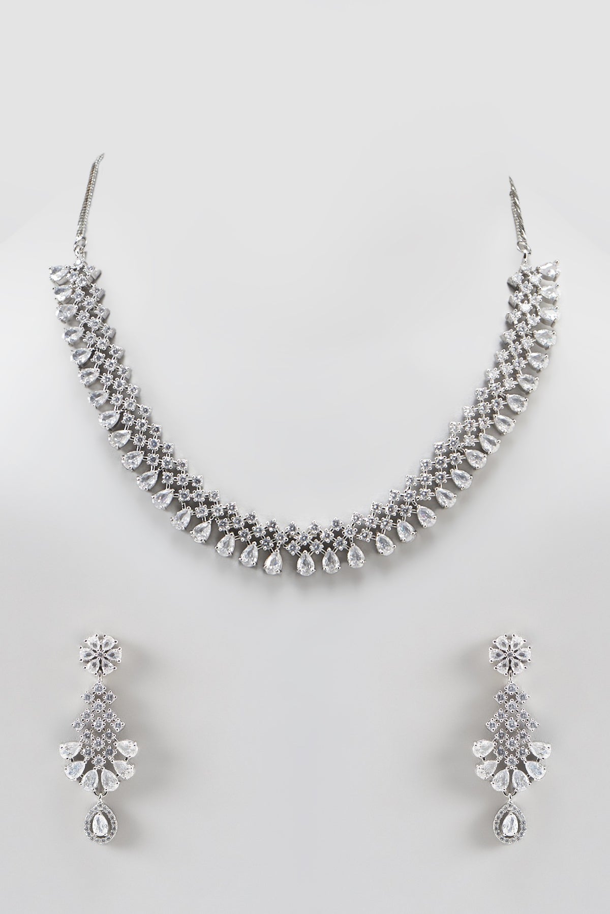 White Finish Zircon Necklace Set