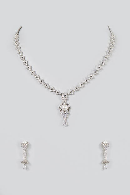 White Finish Zircon & Pearl Necklace Set