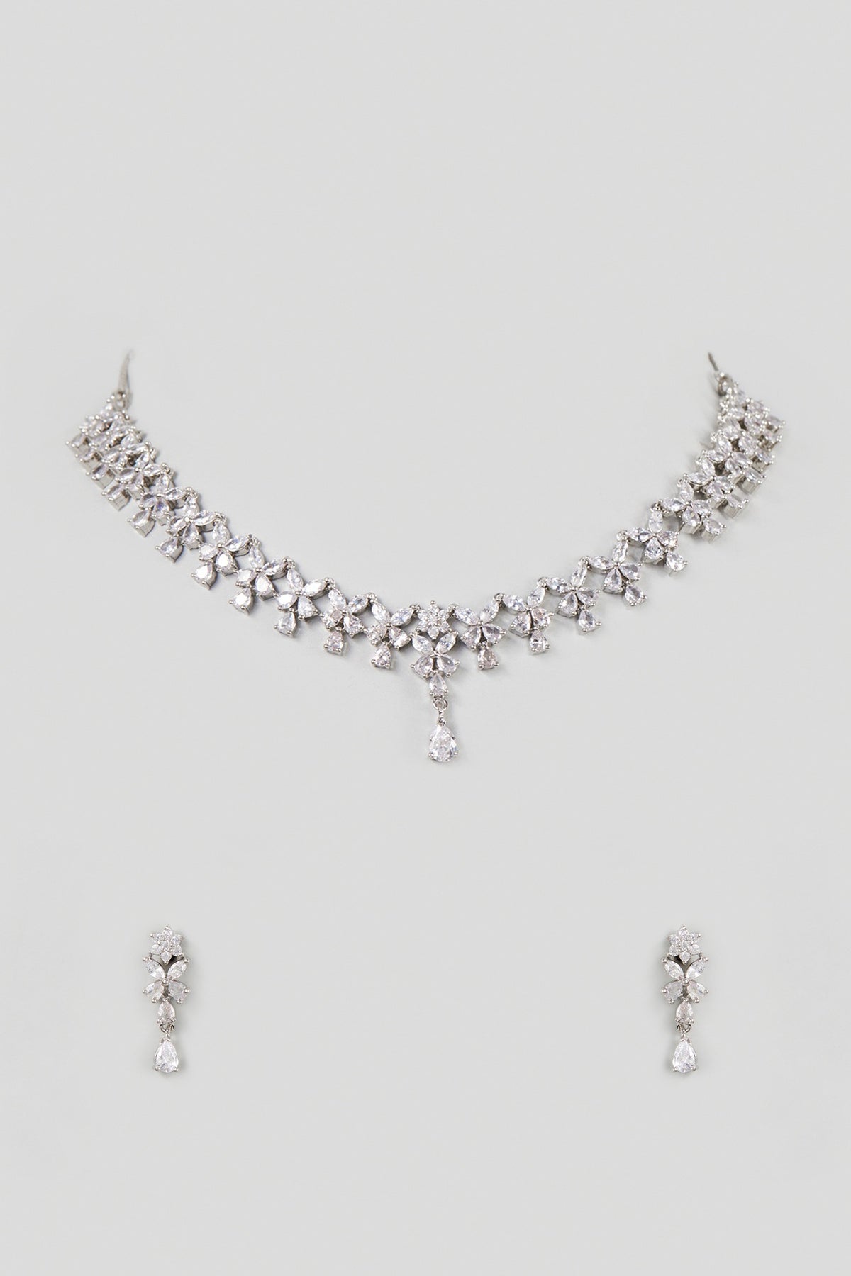 White Finish Zircon Necklace Set
