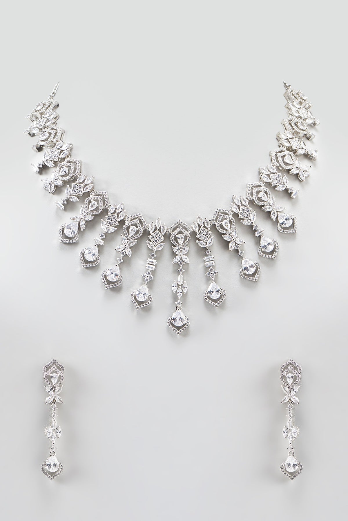 White Finish Zircon Necklace Set
