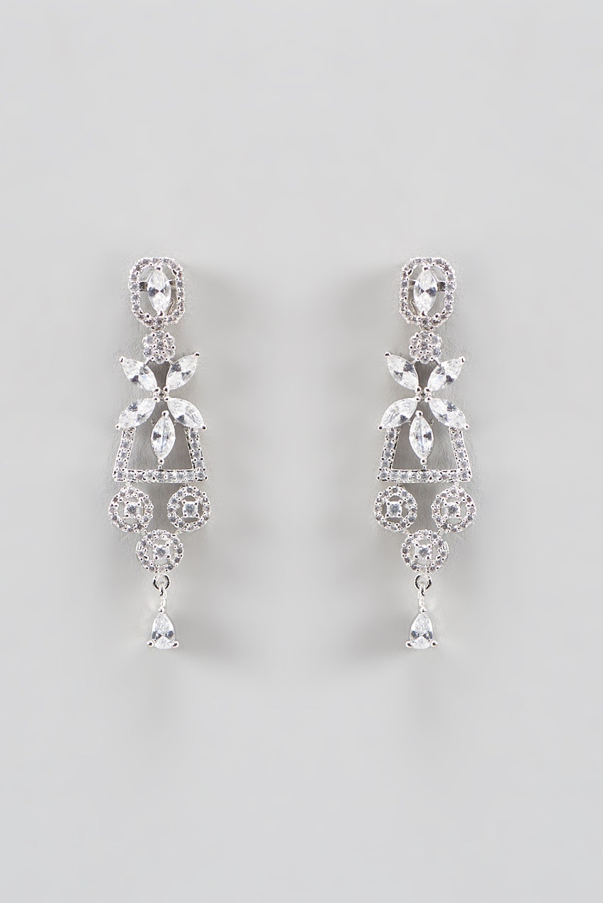 White Finish Zircon Necklace Set