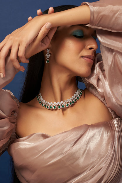 White Finish Zircon & Synthetic Emerald Necklace Set