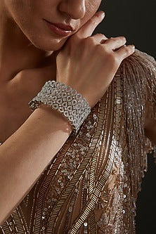 White Finish Zircon Bracelet