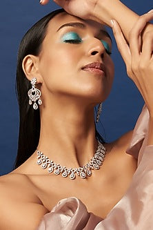 White Finish Zircon Necklace Set
