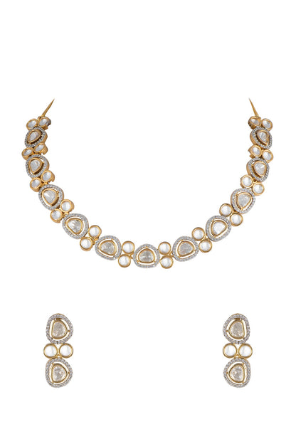 Gold Finish Kundan Necklace Set
