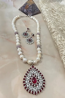 White Finish Ruby & Pearl Long Necklace Set