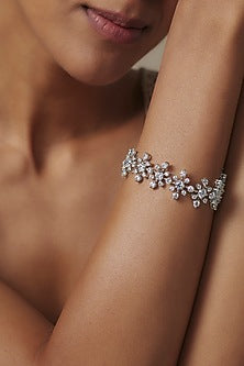 White Rhodium Finish Zircon Bracelet In Sterling Silver