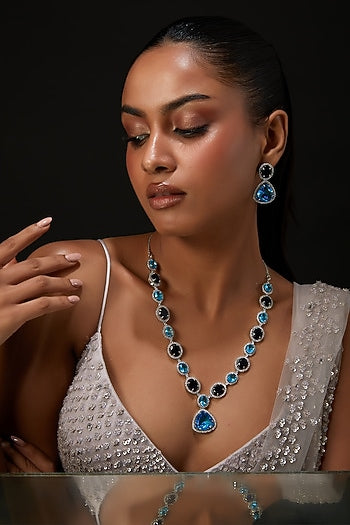 White Rhodium Finish Zircon Necklace Set