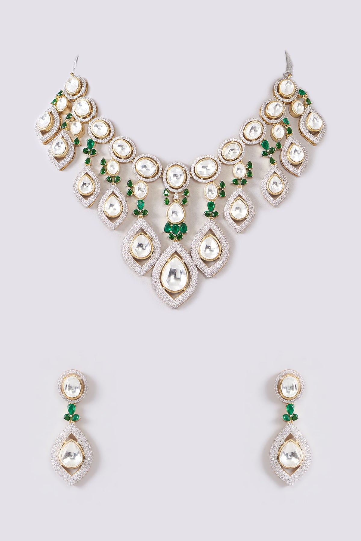 White Rhodium Finish Zircon Necklace Set
