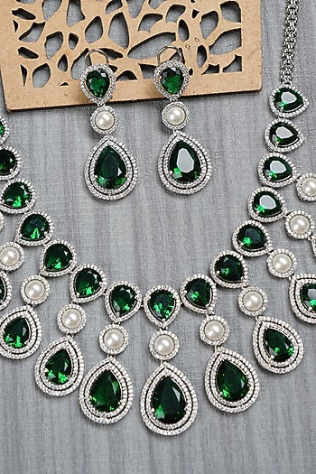 Silver Finish Semi Precious Stone Necklace Set