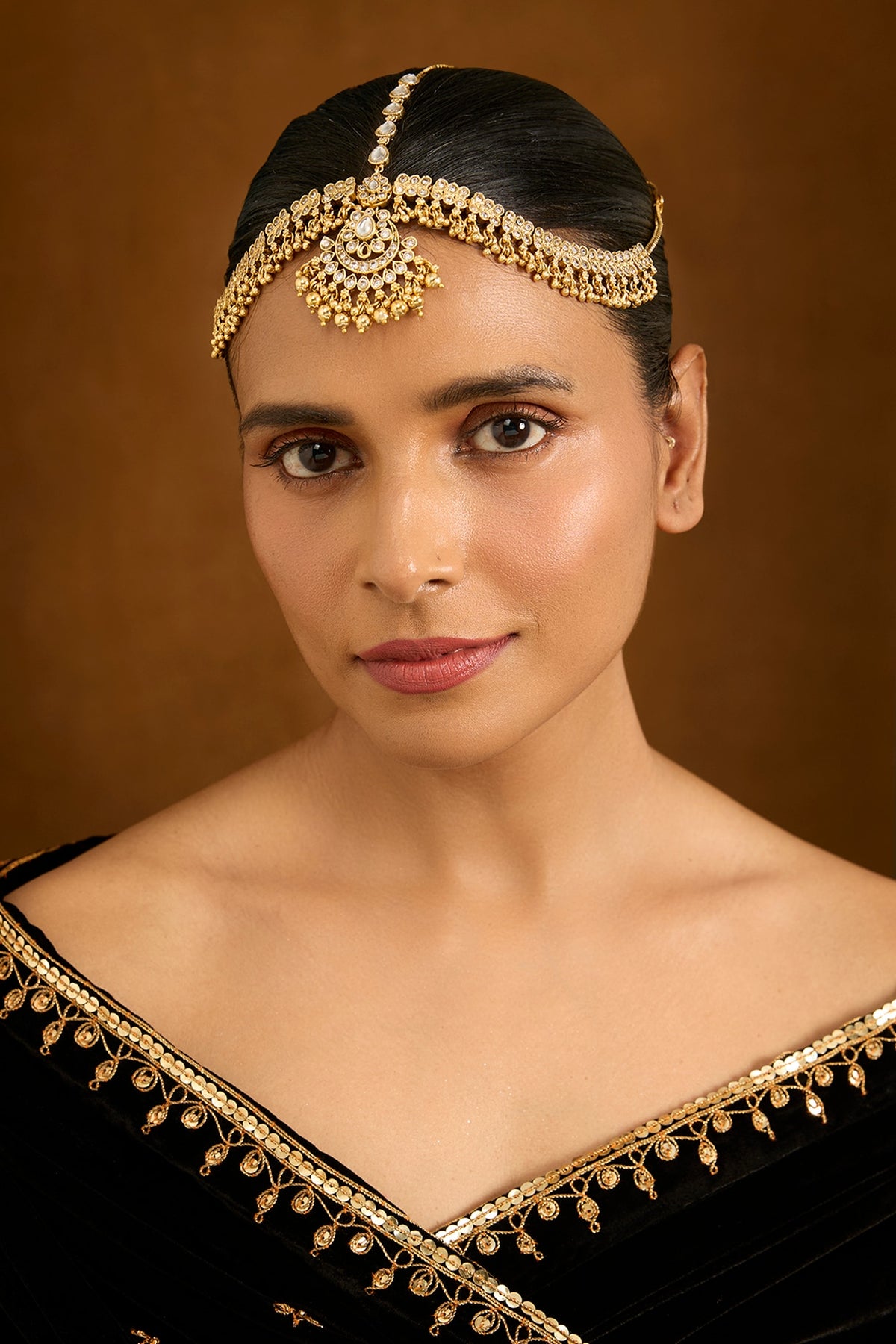 Gold Finish Kundan Polki Mathapatti