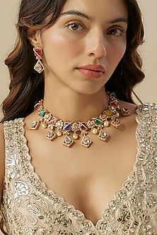 Gold Finish Emerald Drop & Pearl Necklace Set