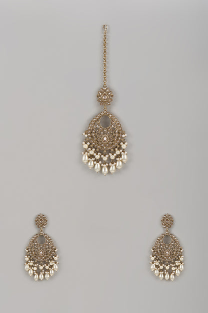 Gold Finish Pearl Chandbali Earrings With Maang Tikka