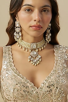 Gold Finish Crystal Stone & Pearl Choker Necklace Set
