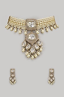Gold Finish Crystal Stone & Pearl Choker Necklace Set