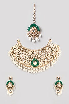 Gold Finish Kundan Polki & Green Gemstone Choker Necklace Set