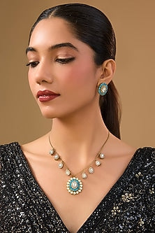 Gold Finish Turquoise Stone & Pearl Necklace Set