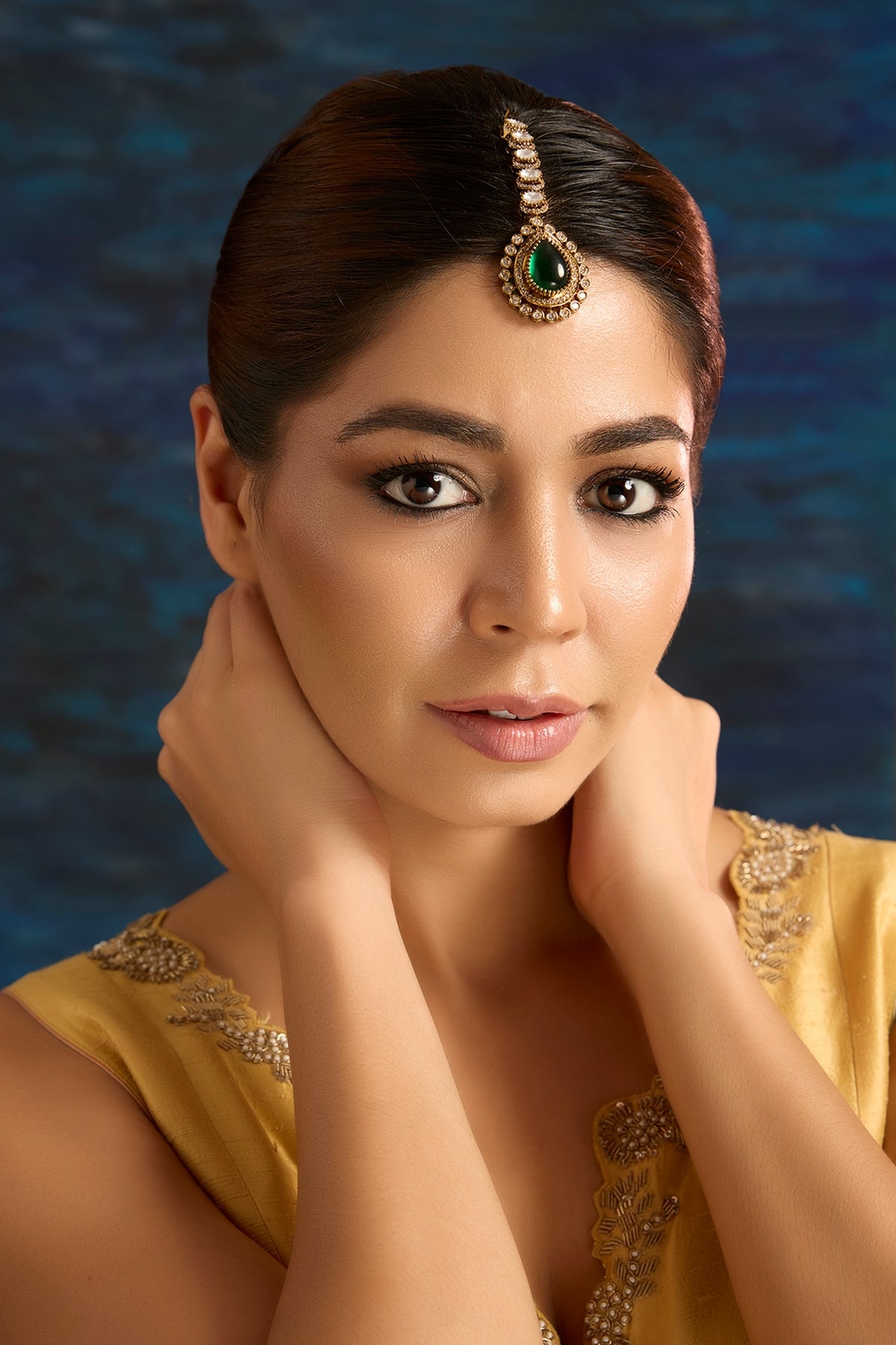 Gold Finish Green Kundan Polki Maangtikka