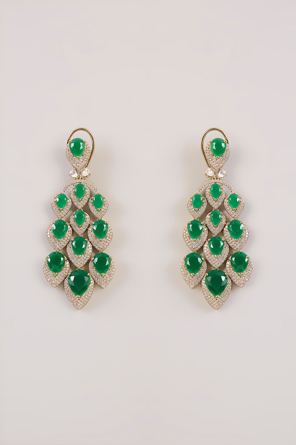 Gold Finish Emerald Synthetic Stone Necklace Set