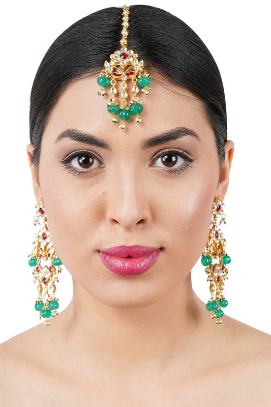 Gold Finish Kundan Earrings With Maang Tikka